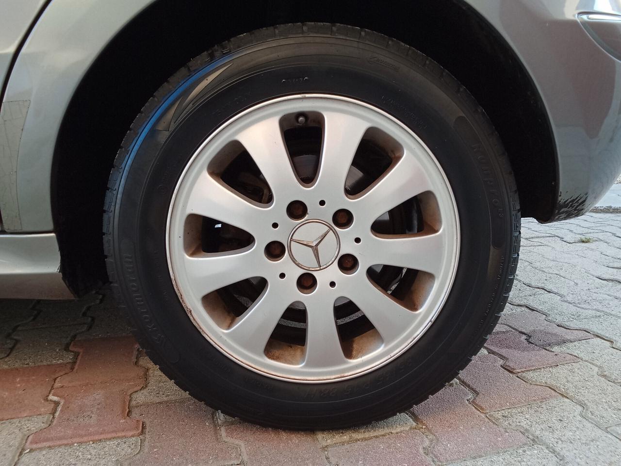 Mercedes-benz A 150~NEOPAT~150.000~GARANZIA~2006
