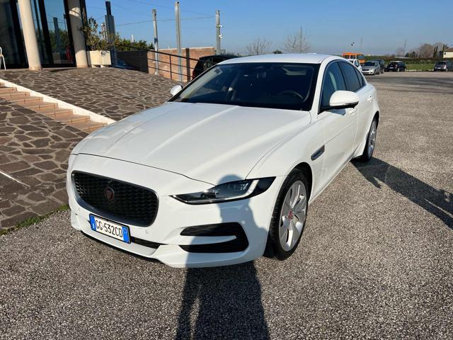 JAGUAR XE 2.0 D 204 CV AWD aut. R-Dynamic HSE