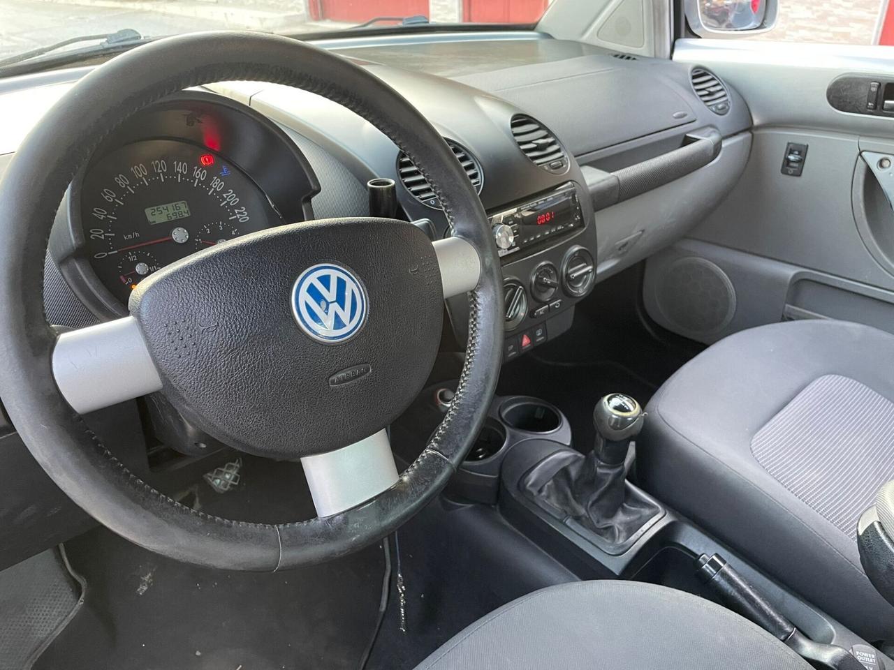 Volkswagen New Beetle 1.9 TDI 101CV