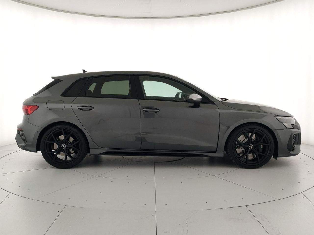 Audi RS3 sportback 2.5 tfsi quattro s-tronic