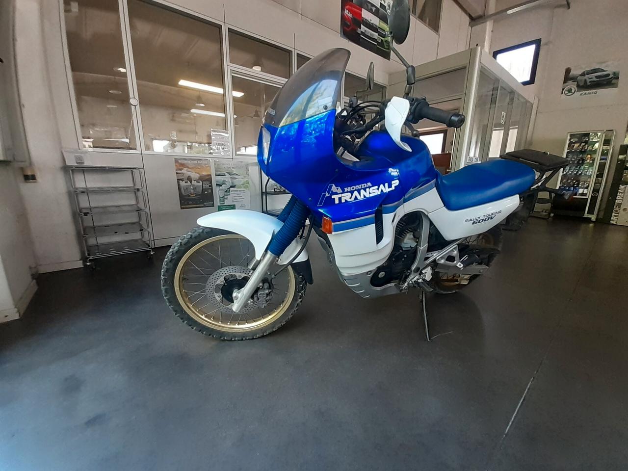 Honda Transalp 600