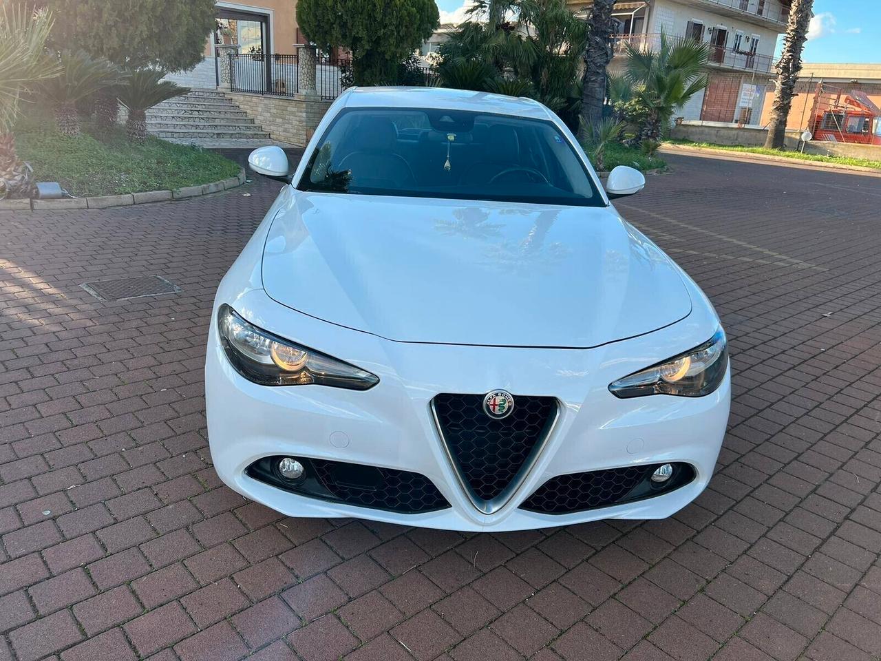 Alfa Romeo Giulia 2.2 Turbodiesel 150 CV AT8 Super