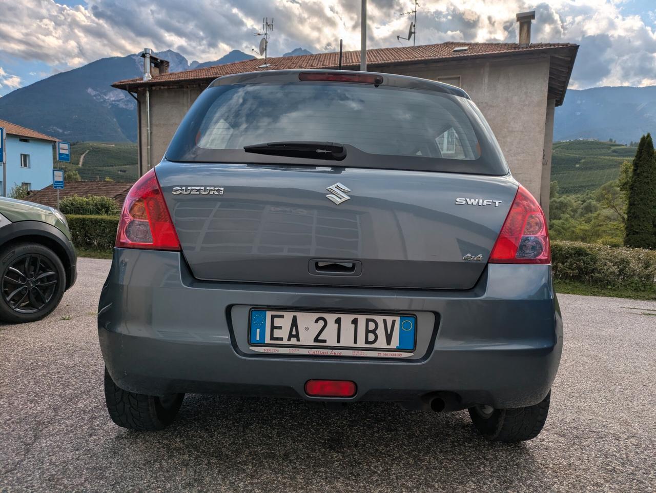 SUZUKI SWIFT 4X4 1.3 BENZINA 92CV