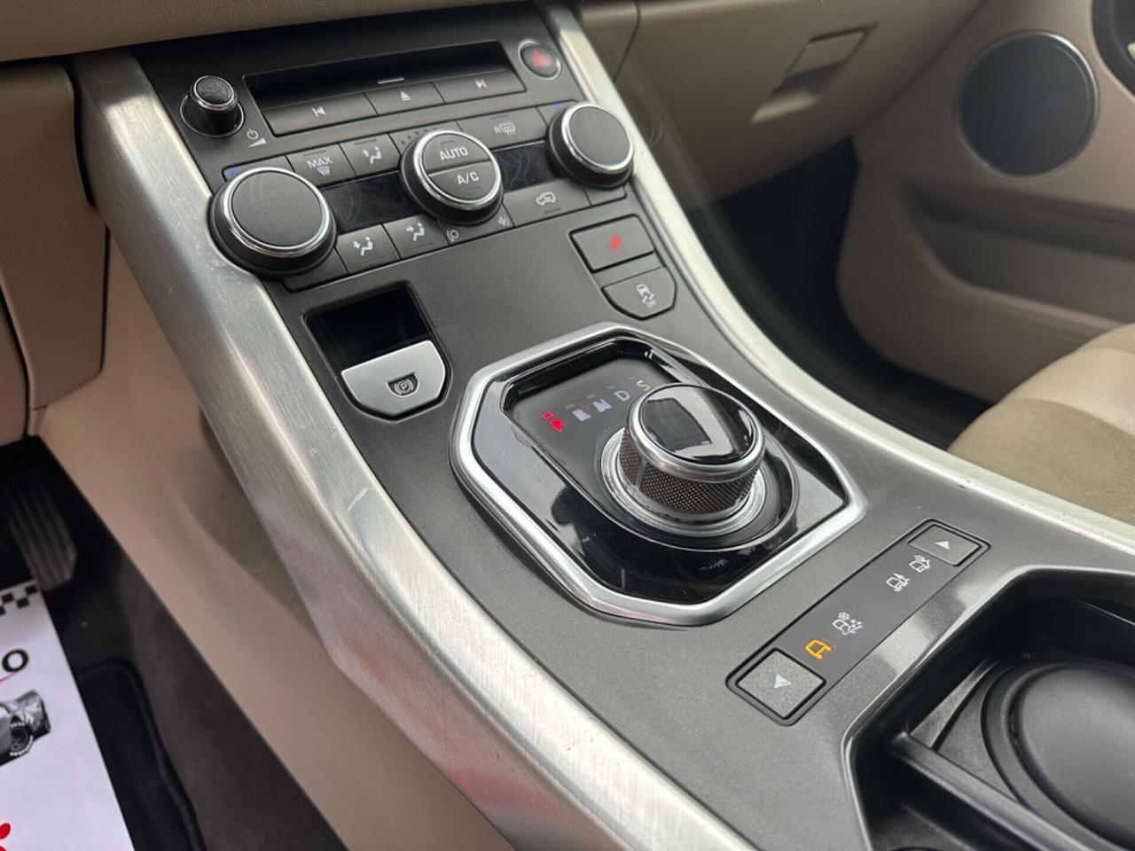 Range Rover Evoque 2012 2.2 TD4 5p. Pure 150CV AUT