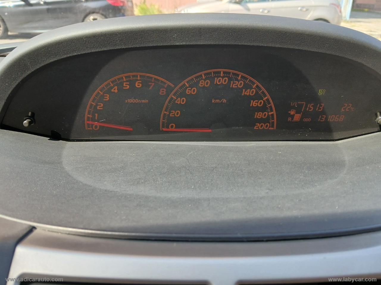 TOYOTA Yaris 1.3 5p. Sol