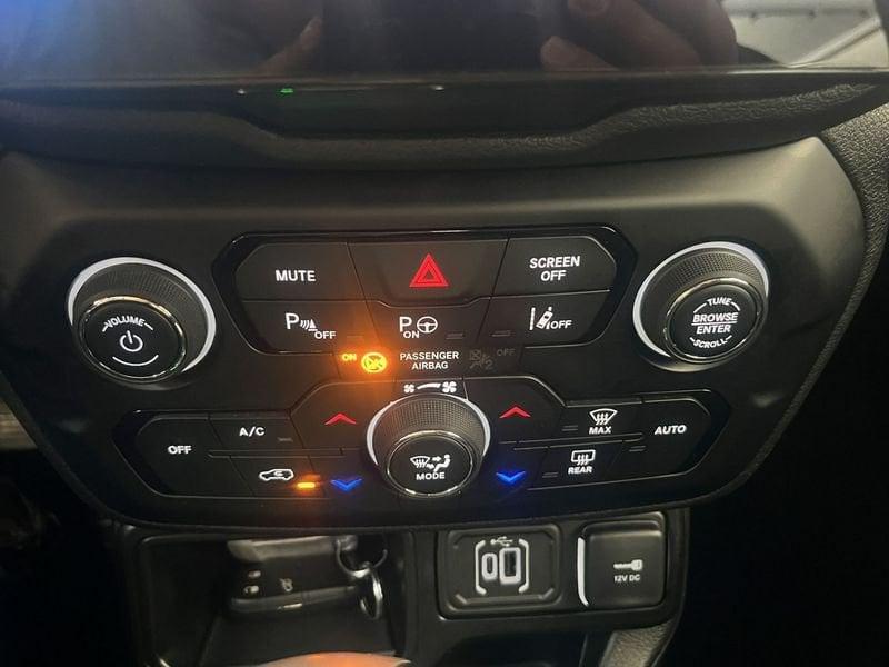 Jeep Renegade e-Hybrid 1.5 T4 MHEV 130cv Summit DDCT