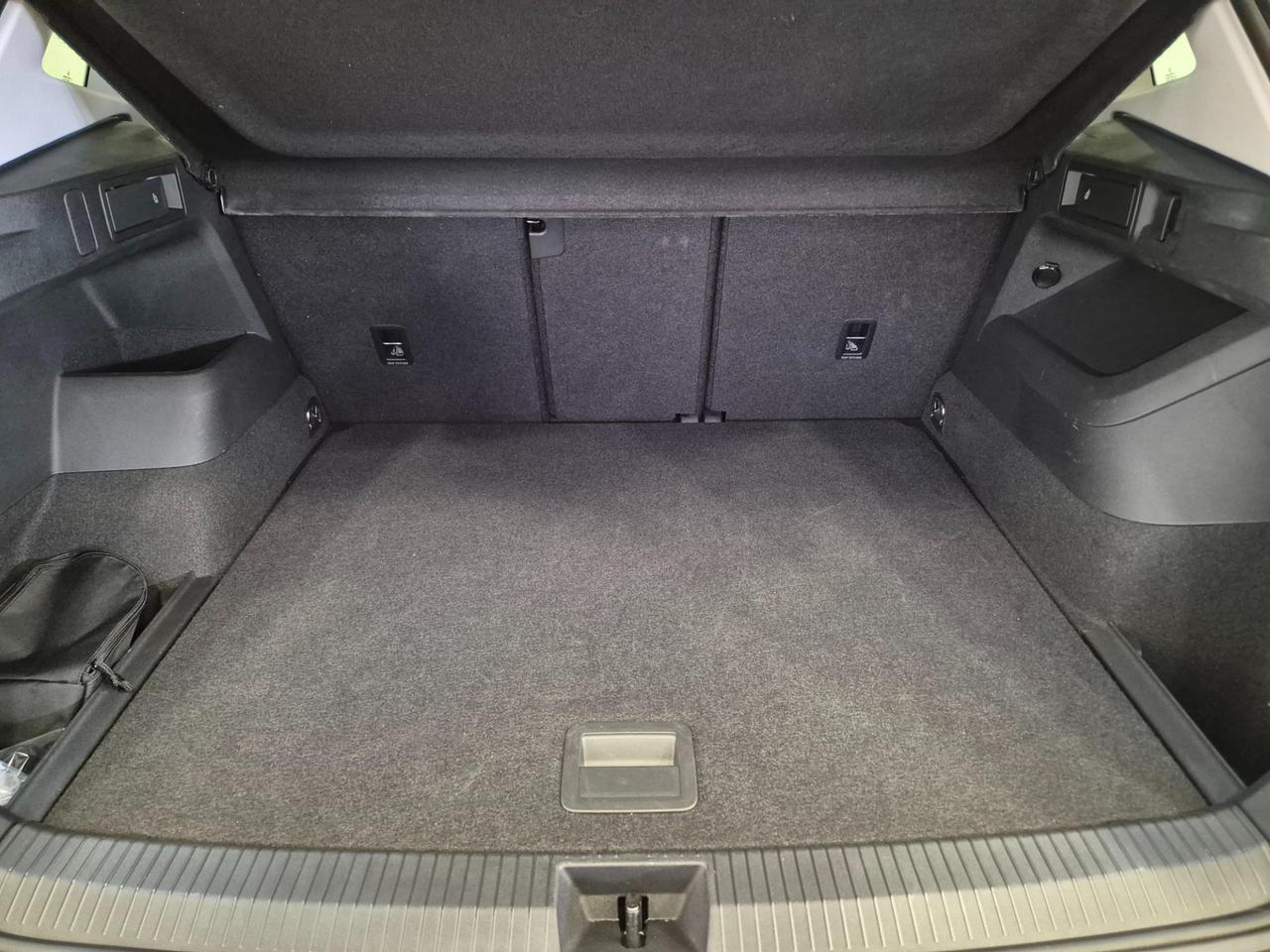 VOLKSWAGEN Tiguan 1.5 eTSI 150 CV ACT DSG Elegance N1 Autocarro