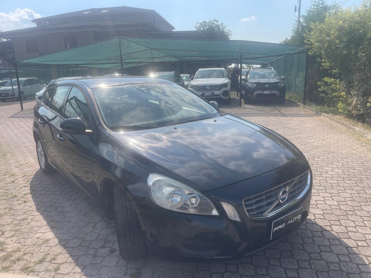 Volvo V60 D2 1.6 Summum