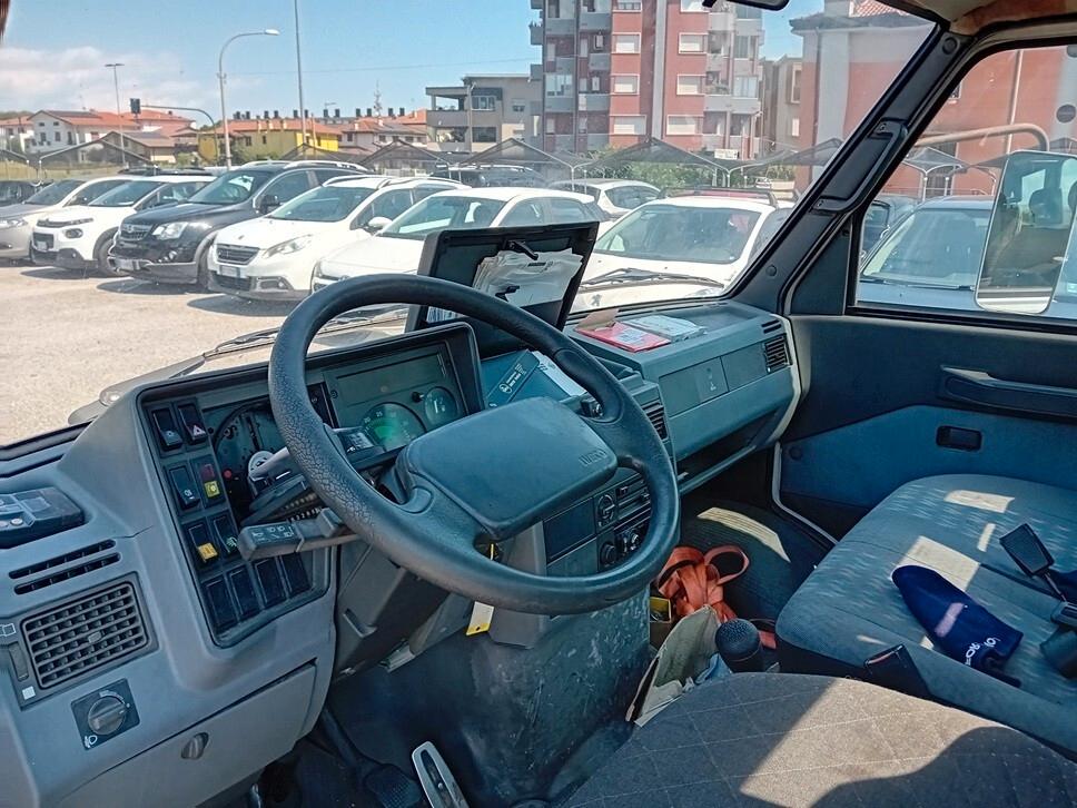Iveco Daily 35 2.8 Diesel 59E12 - CARRO ATTREZZI
