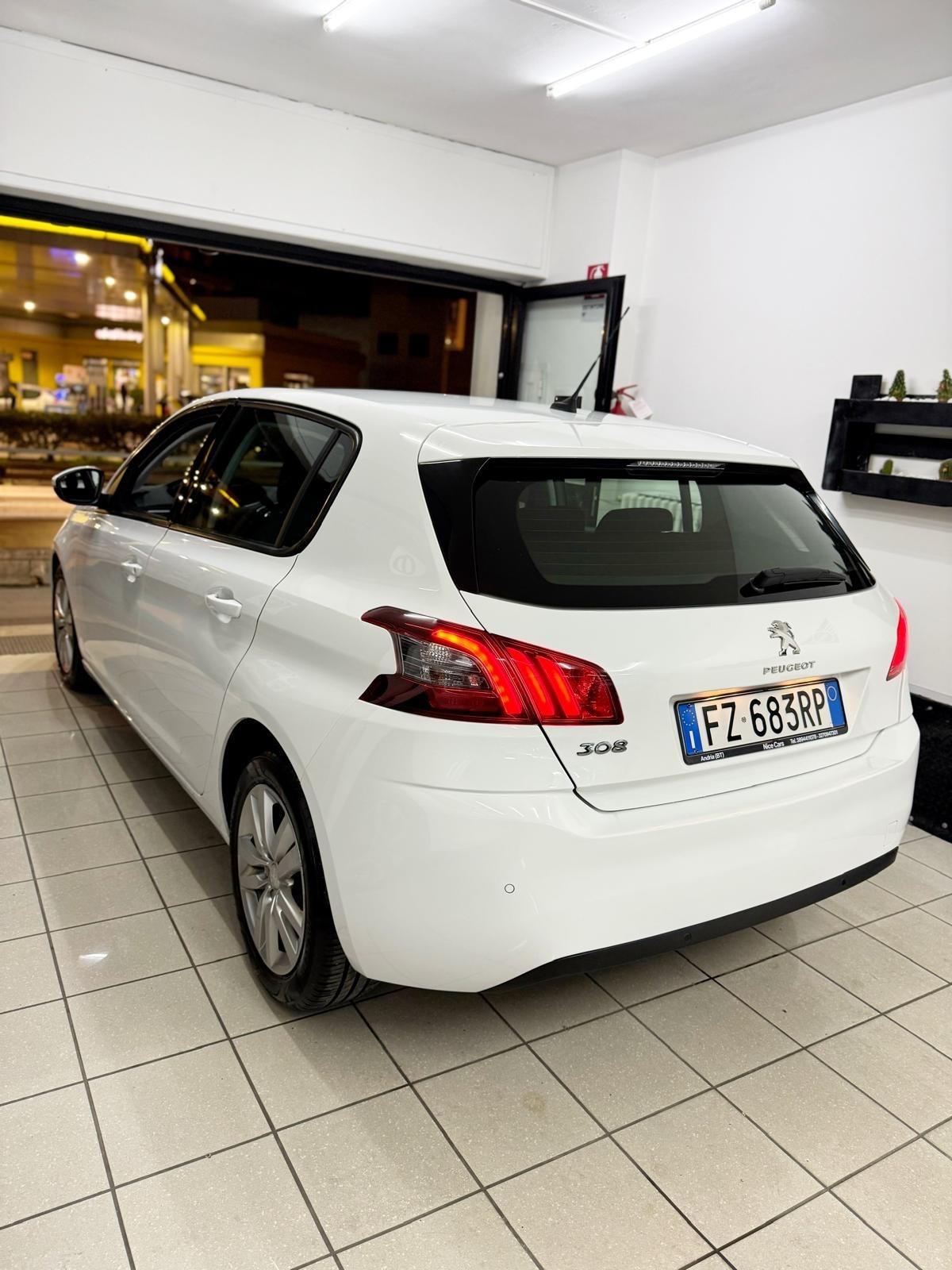 Peugeot 308 BlueHDi 100 S&S Active