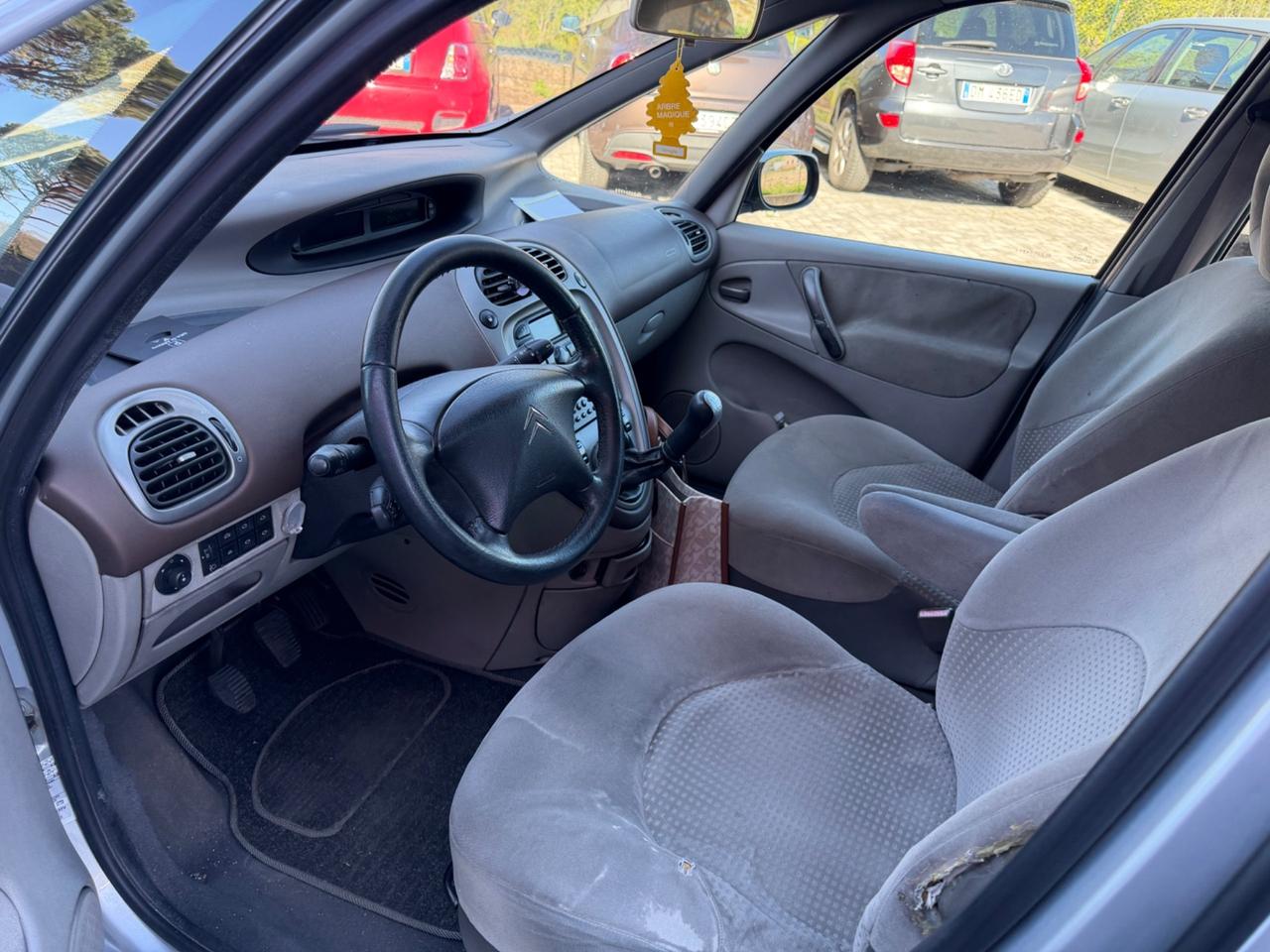 Citroen Xsara Picasso 2.0 HDi - NEOPATENTATI