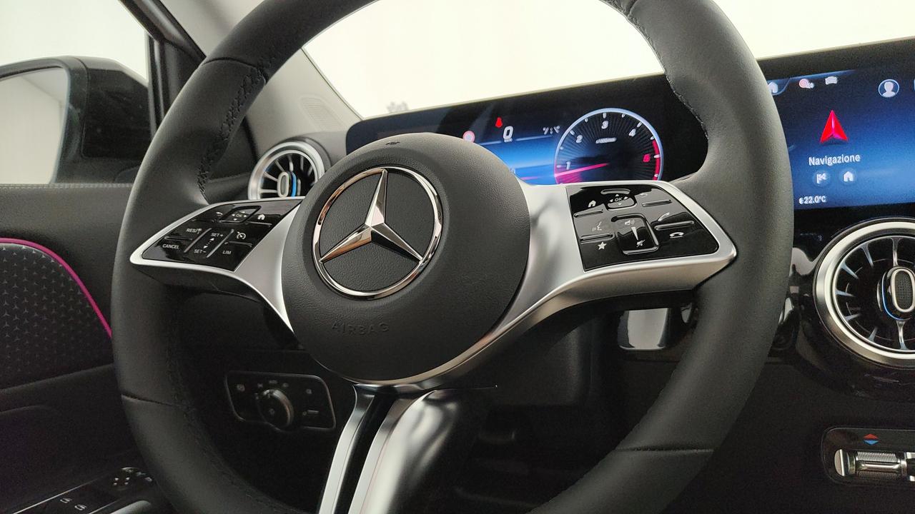 Mercedes-Benz GLA 200 d automatic