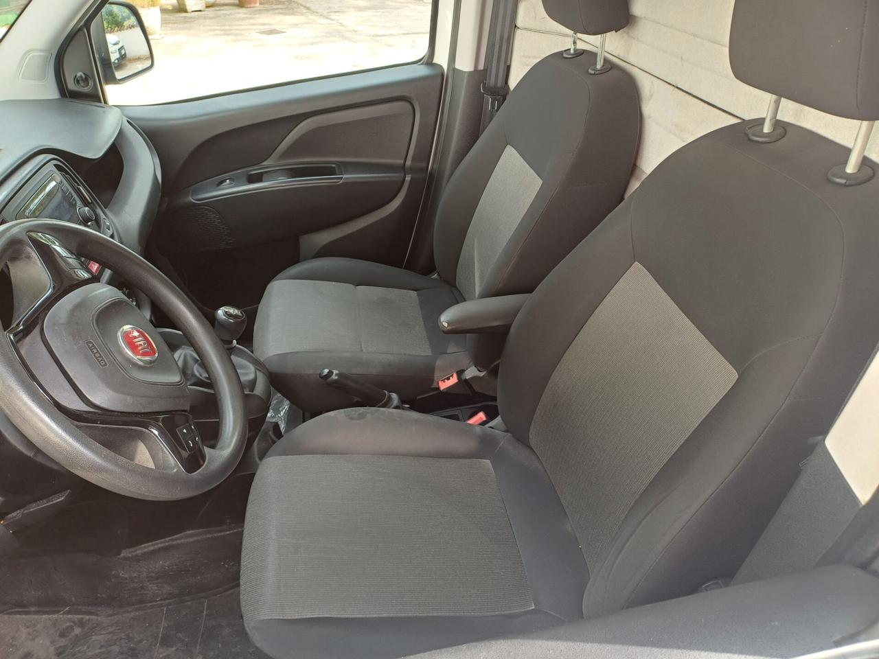 Fiat Doblo attrezzato officina mobile