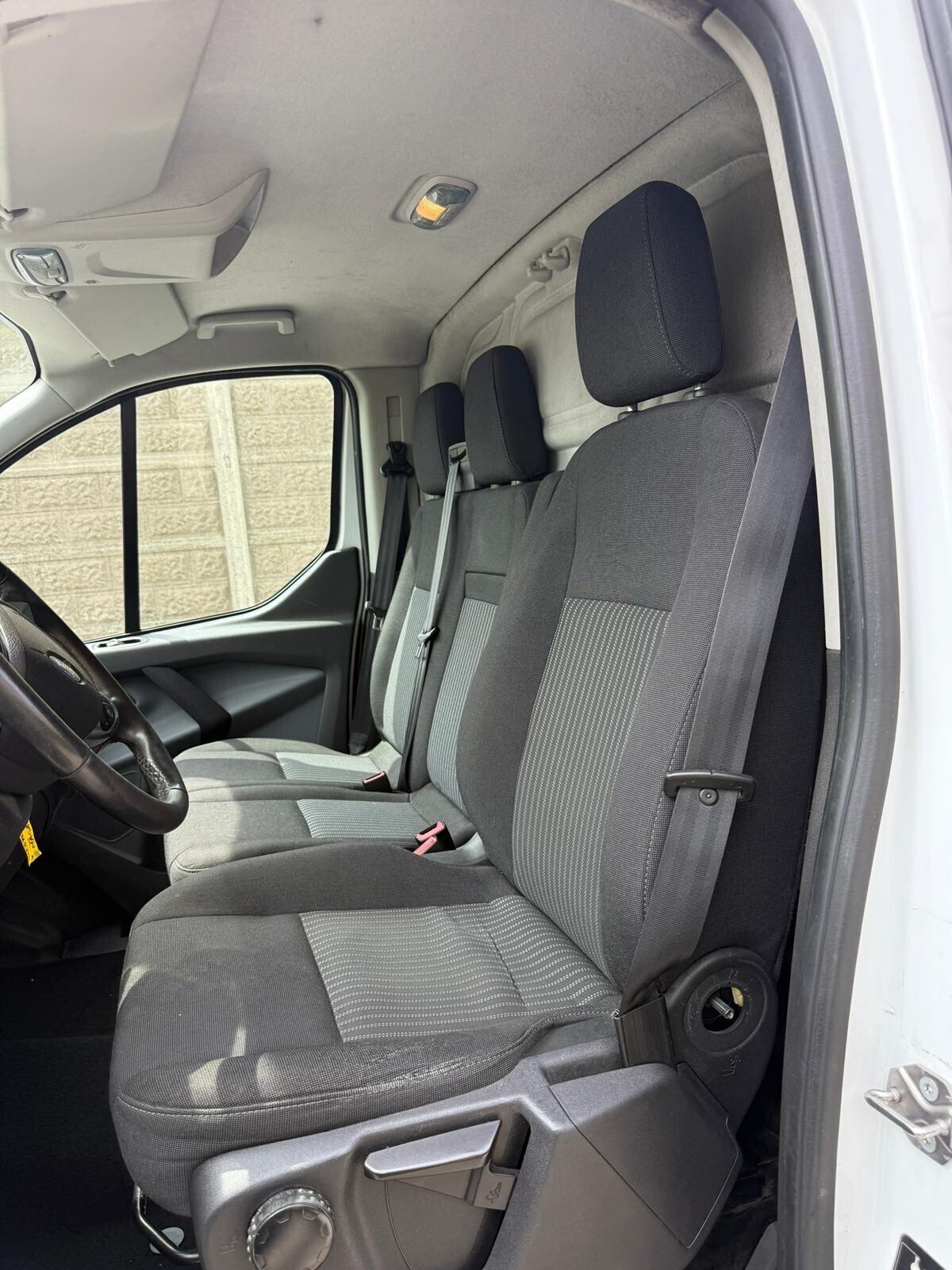 Ford Transit Custom 290 2.0 TDCi 130 PC Furgone Trend