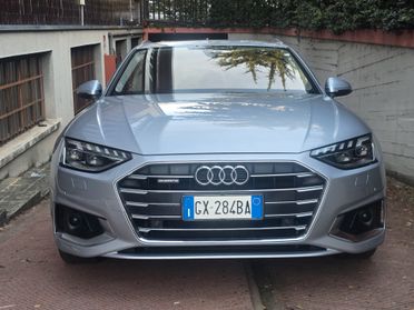 Audi A4 Avant 40 TDI quattro S tronic Business