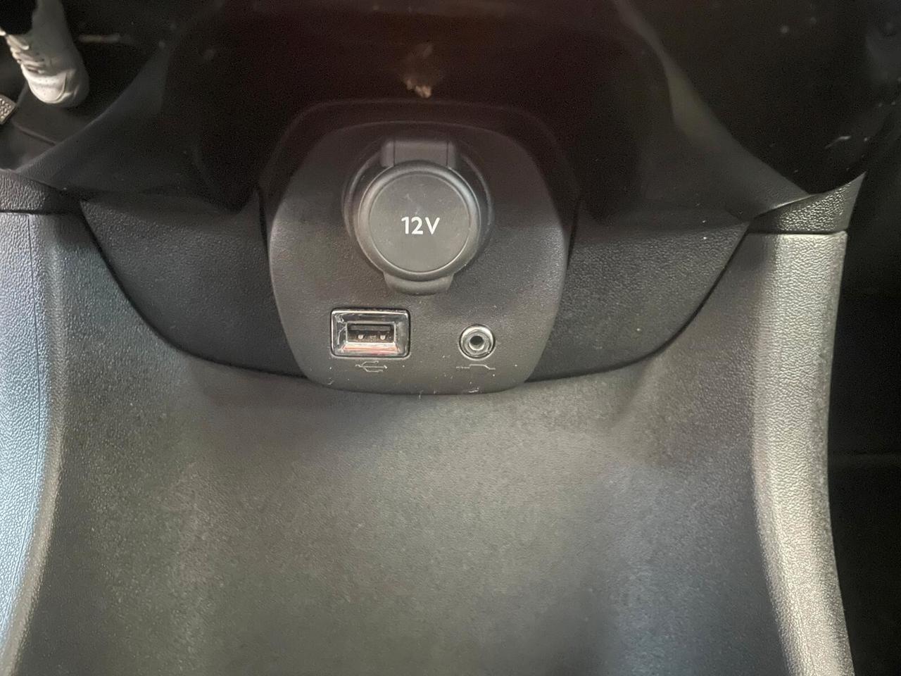 Toyota Aygo 1.0 VVT-i 69 CV 5 porte x-cite