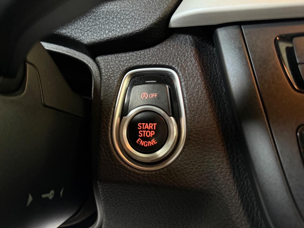 Bmw 316 316d Touring Luxury 2.0 OK NEOPATENTATI