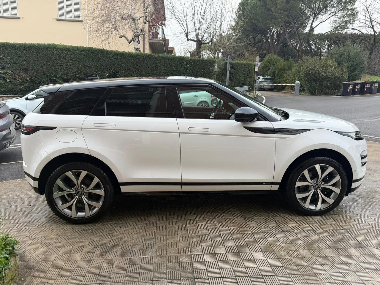 Land Rover Range Evoque 2.0D I4 204 CV AWD Auto R-Dynamic SE