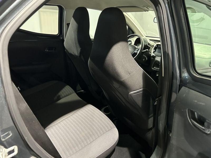 Toyota Aygo Aygo Connect 1.0 VVT-i 72 CV 5 porte x-play