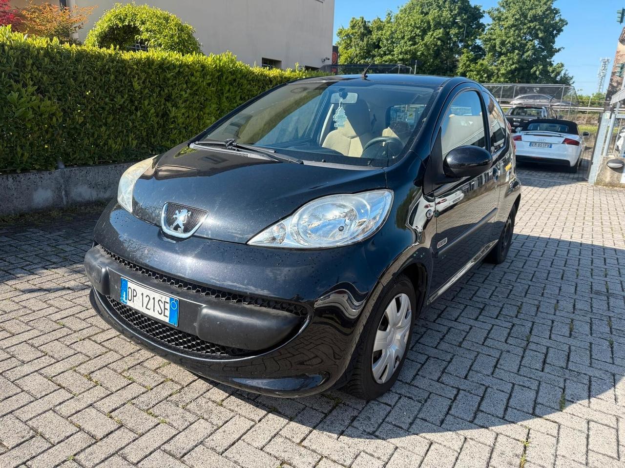 Peugeot 107 1.0 68CV Sweet Years
