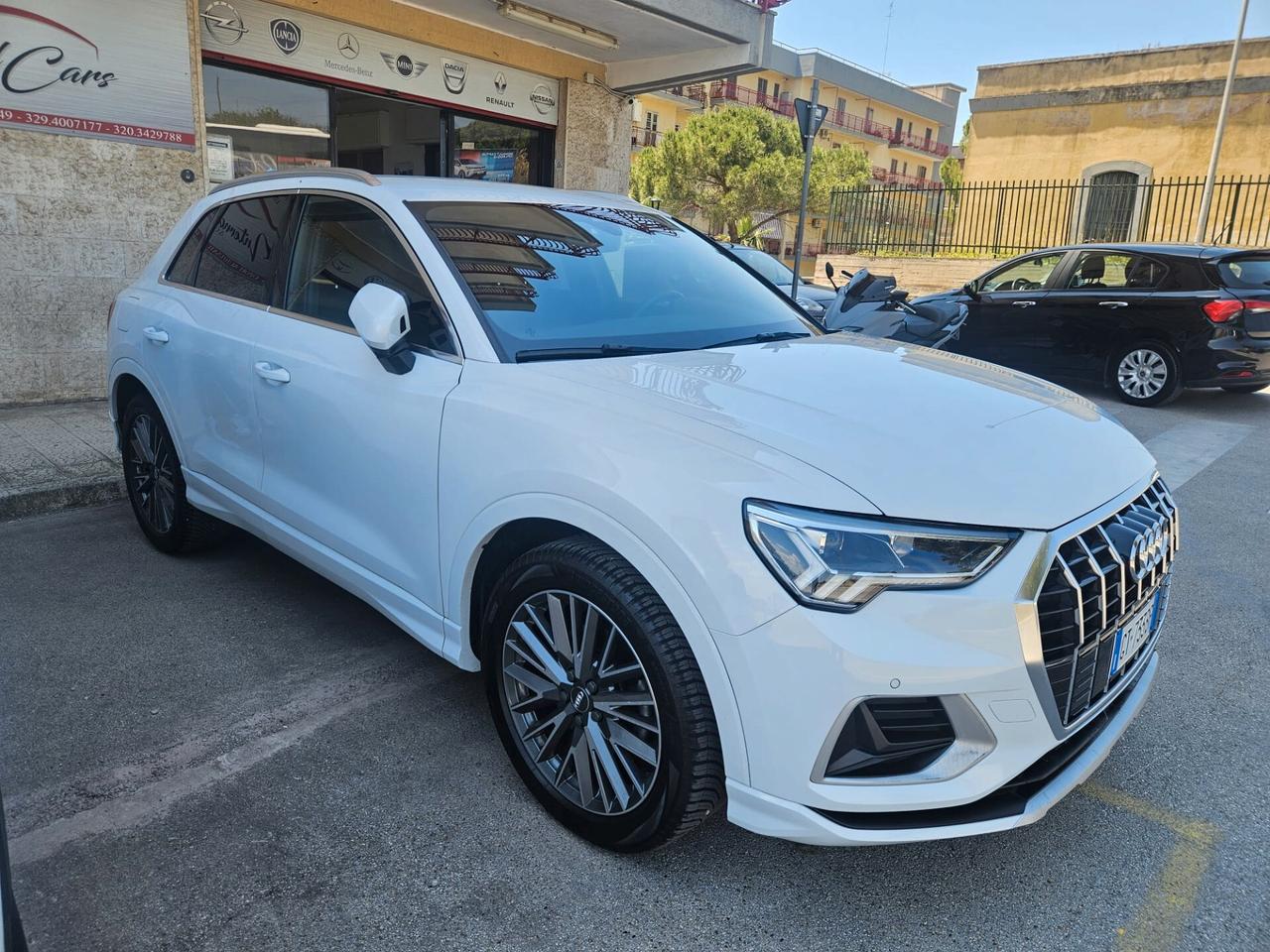 Q3 35 2.0 tdi 150cv Business Advanced s-tronic