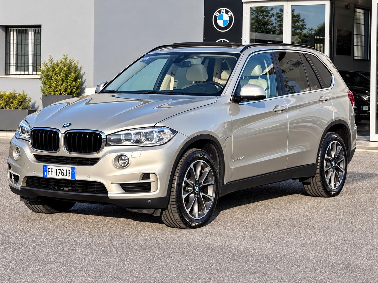 Bmw X5 xDrive30d 258CV Luxury tetto apribile