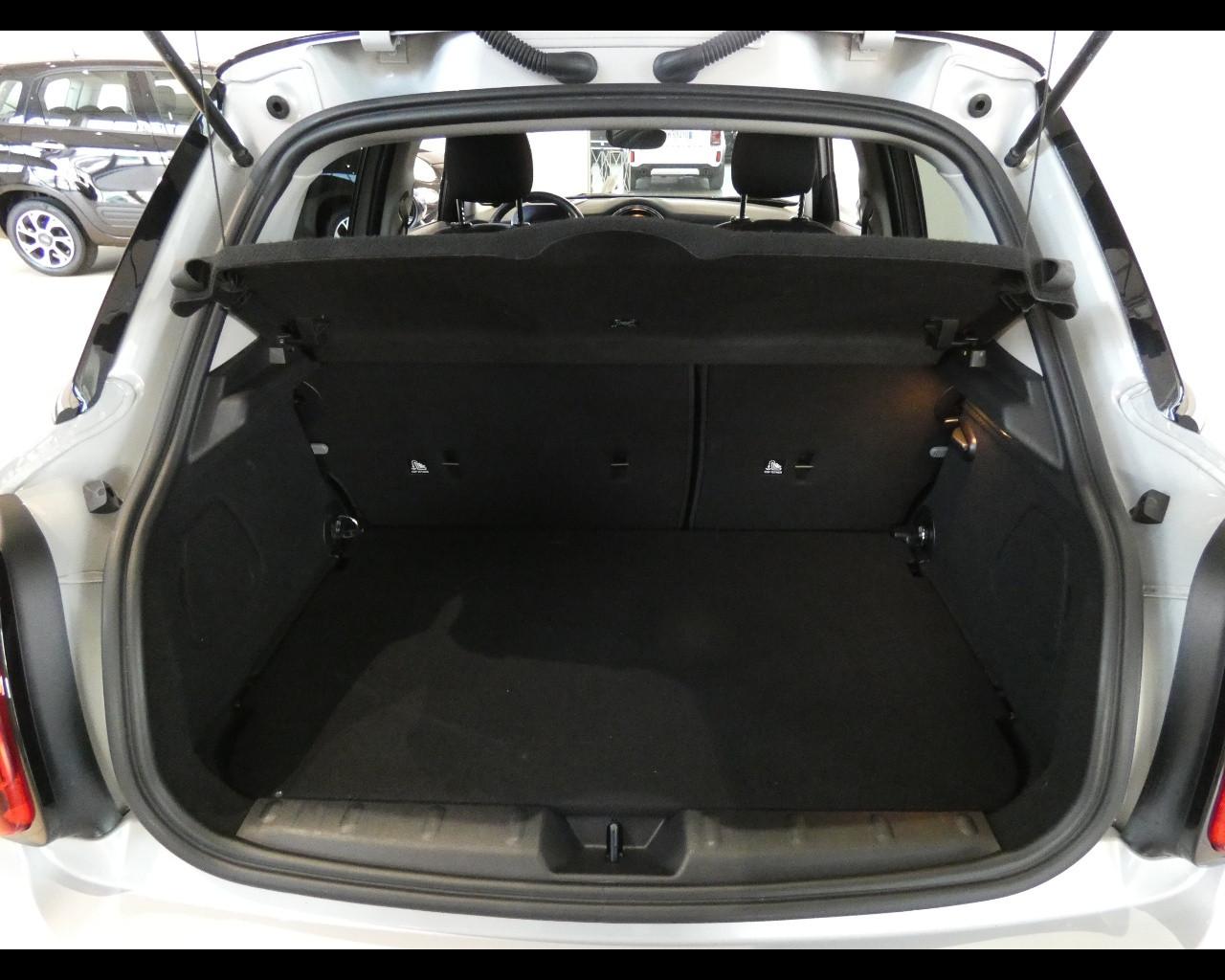 MINI Mini 5 porte (F55) - Mini 1.5 Cooper Camden 5 porte