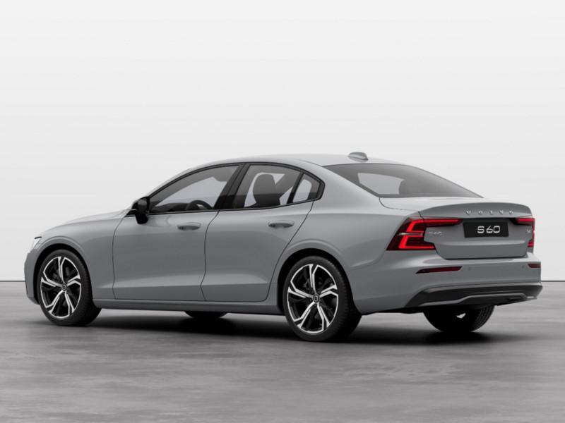 Volvo S60 B4 automatico Plus Dark