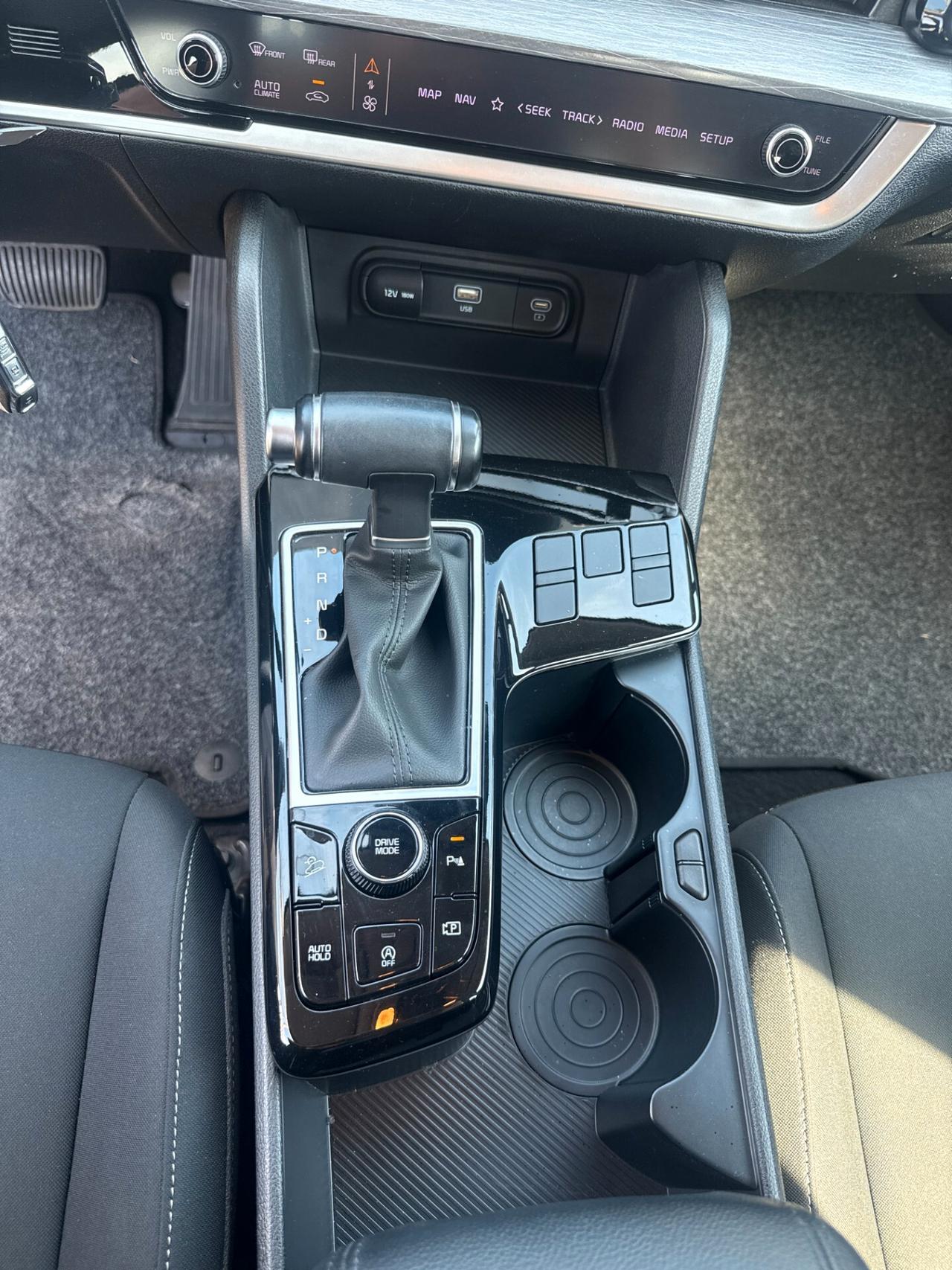 Kia Sportage 1.6 TGDi MHEV DCT Business