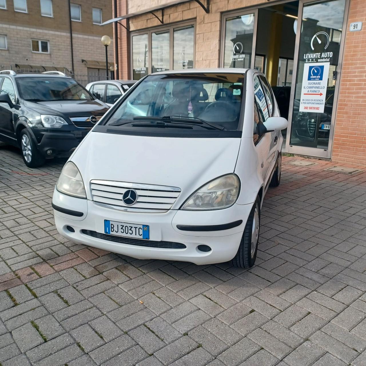 TUTTO PERFETTAMENTE FUNZIONANTE CLASSE A 1.9