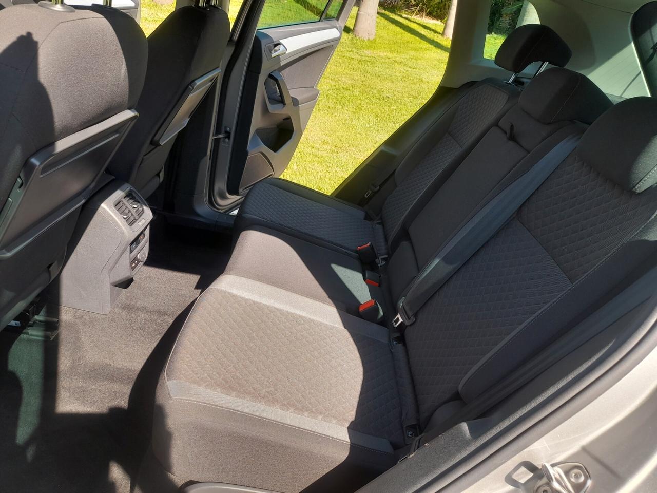 Volkswagen Tiguan 2.0 TDi DSG *FULL OPT* daVETRINA