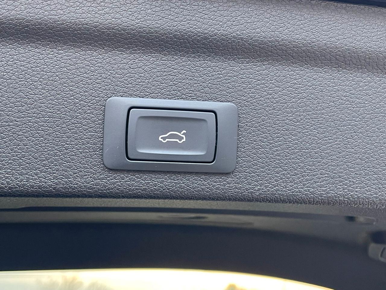 AUDI Q3 SPTB 35TDI 150cv S-TRONIC BUSINESS PLUS