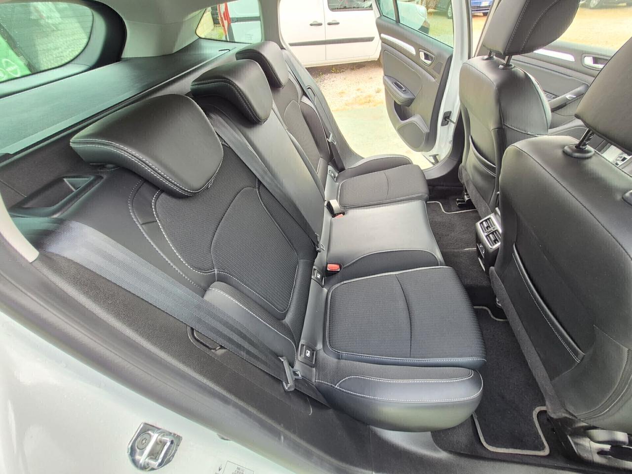 Renault Megane Sporter Blue 1.5 dCi 115 CV Techno