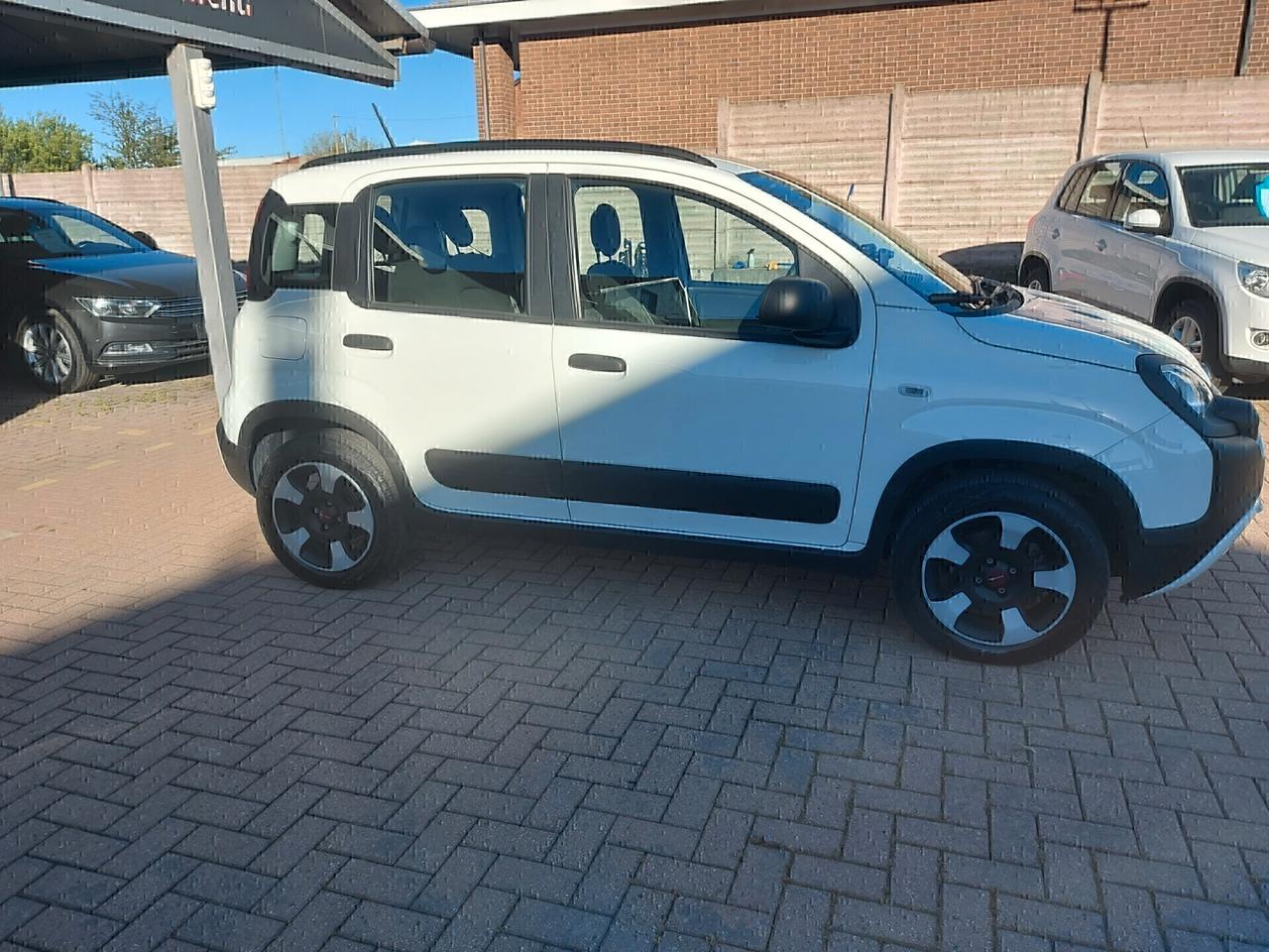 Fiat Panda 1.0 S&S Hybrid City Cross PREZZO REALE