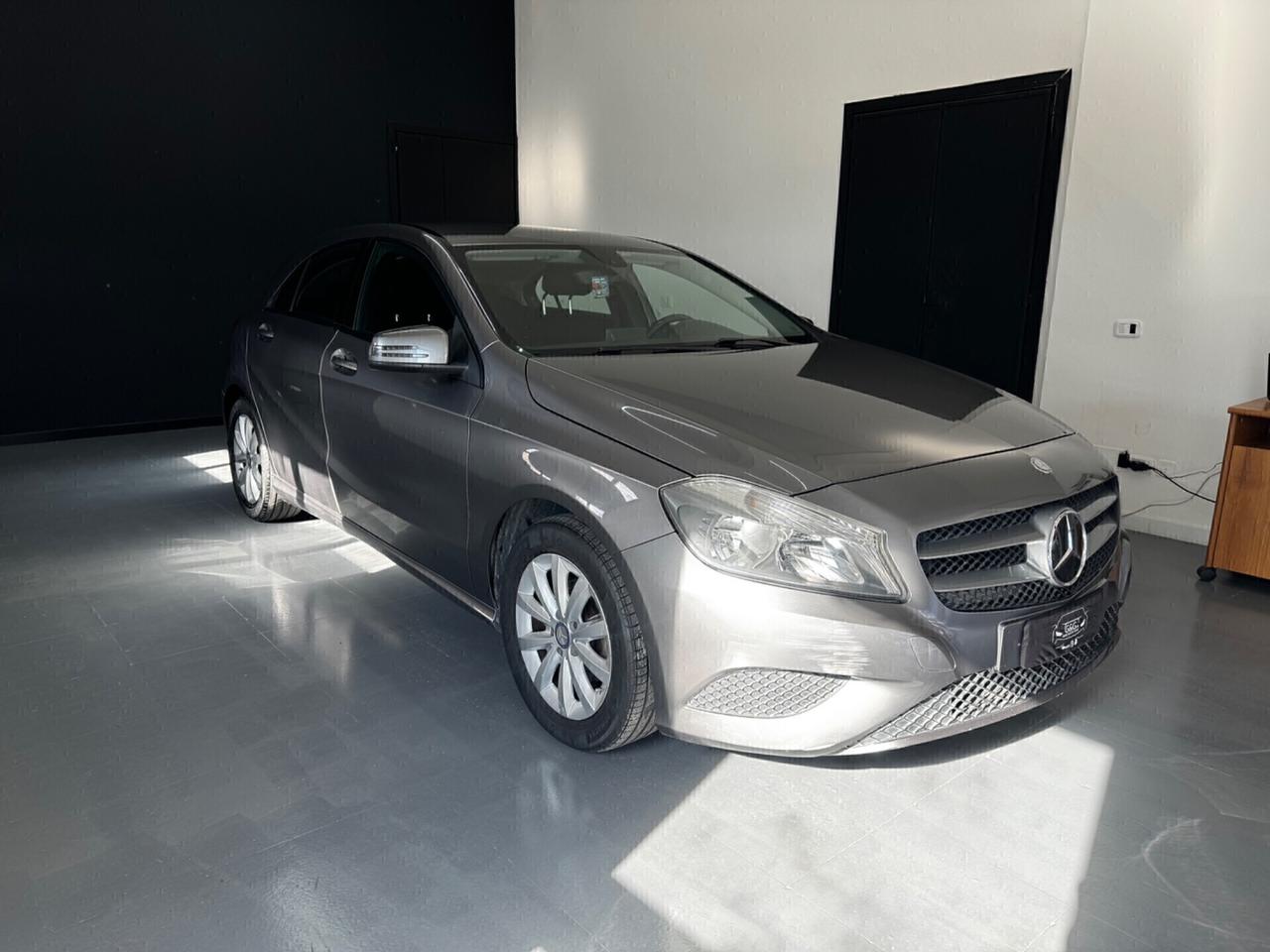 Mercedes-benz Classe A 180d -2015
