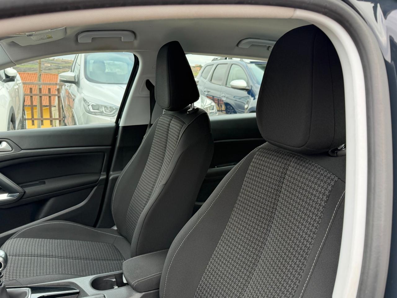 Peugeot 308 1.5 BLUEHDI 130 cv. 5 porte ACTIVE