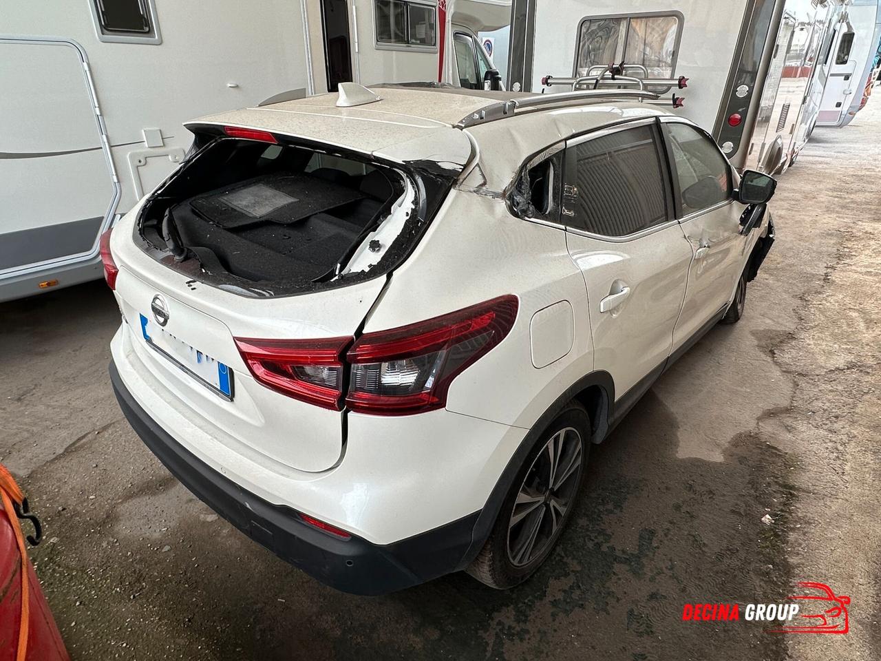 Nissan Qashqai 1.3 DIG-T N-Connecta INCIDENTATA