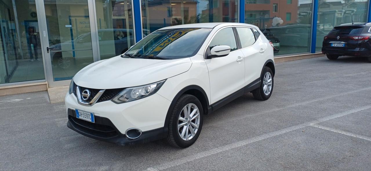 Nissan Qashqai 1.5 dCi Tekna