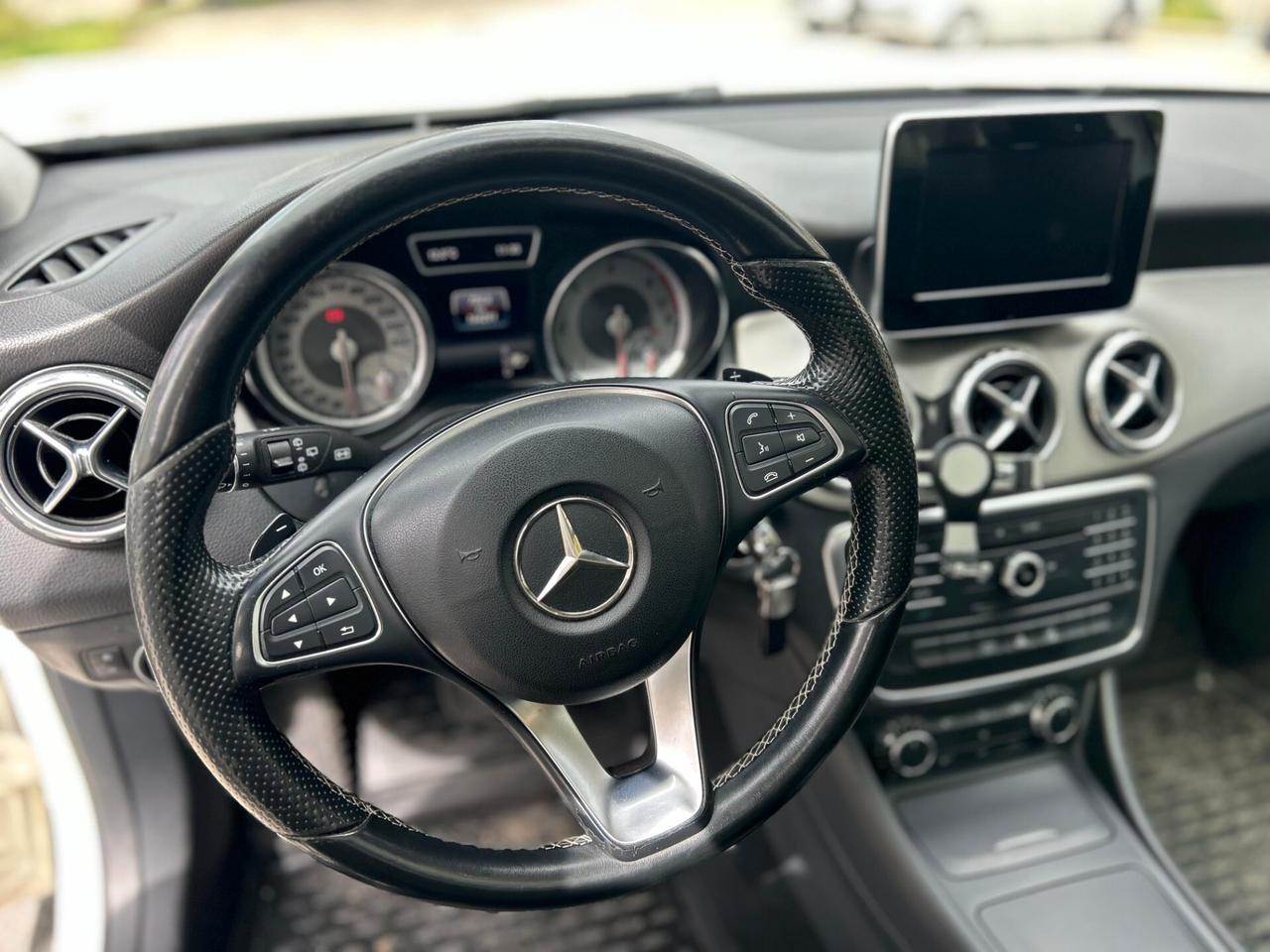 Mercedes-benz GLA 200 d Enduro