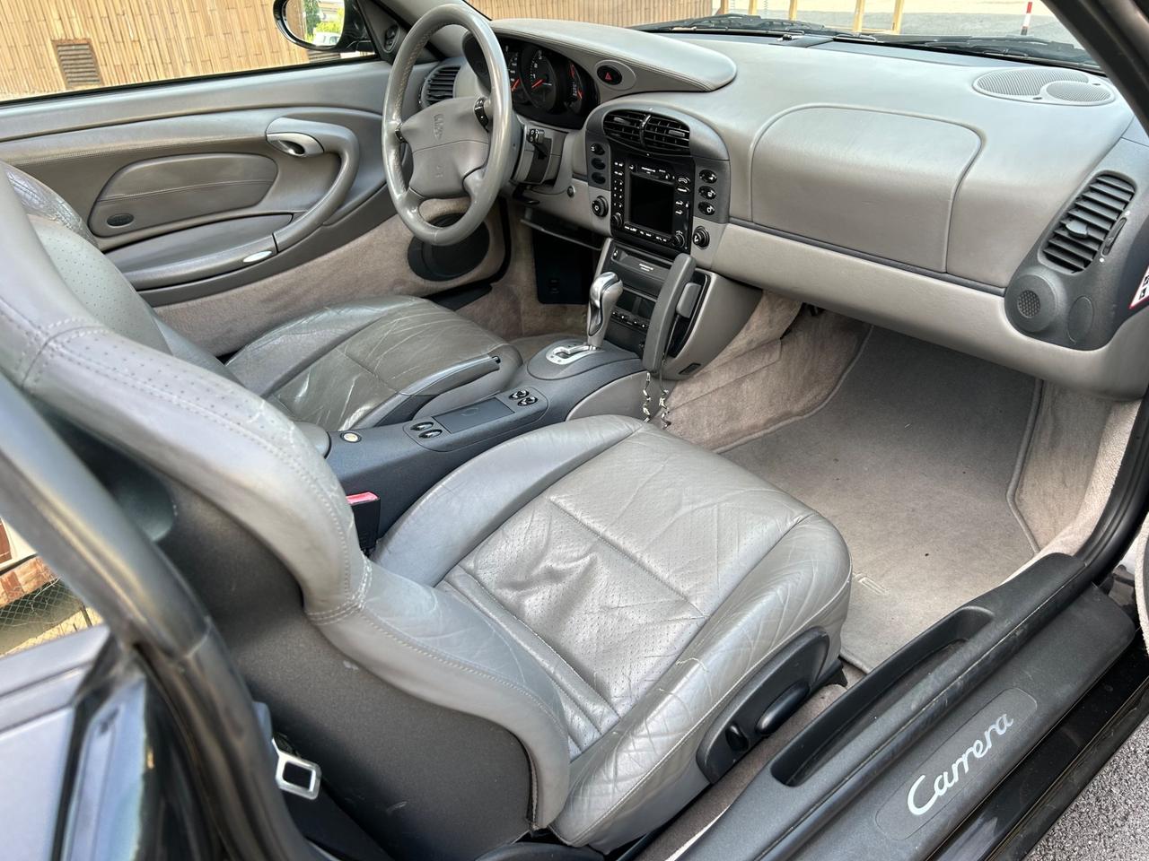 Porsche 911 Carrera cat Coupé