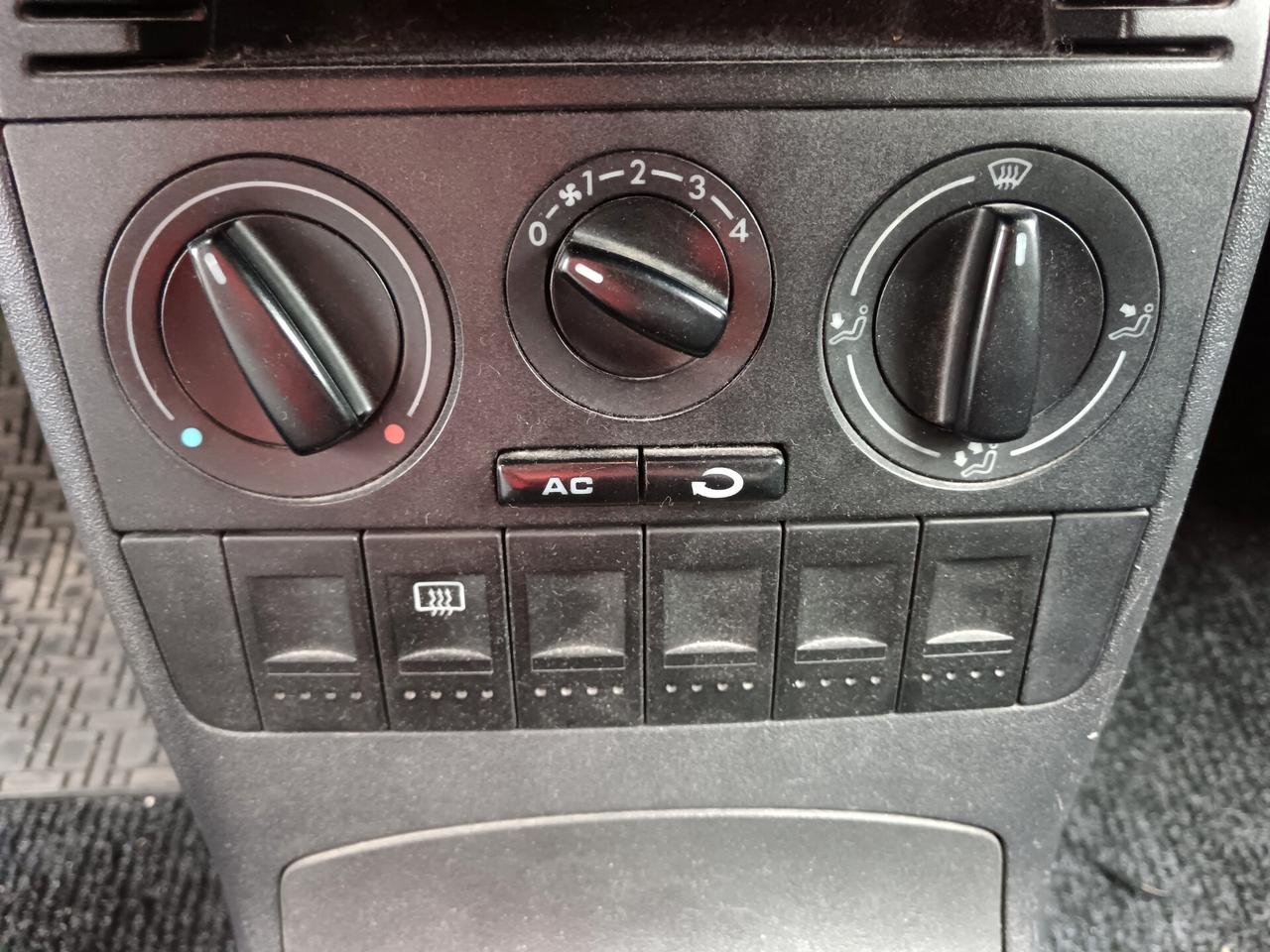 Volkswagen Polo 1.9 SDI 5 PORTE CONTOVENDITA