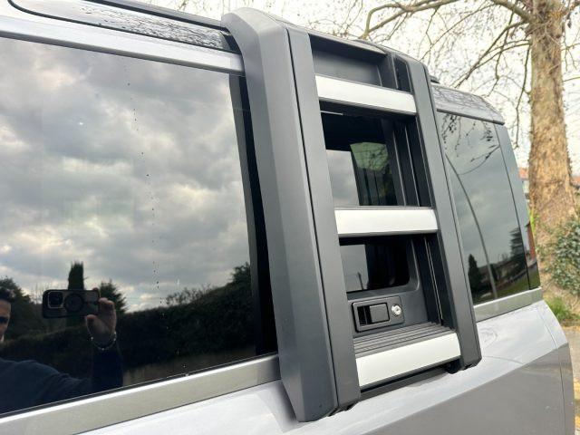 LAND ROVER Defender 90 3.0D I6 200 CV AWD Auto S BLACK PACK