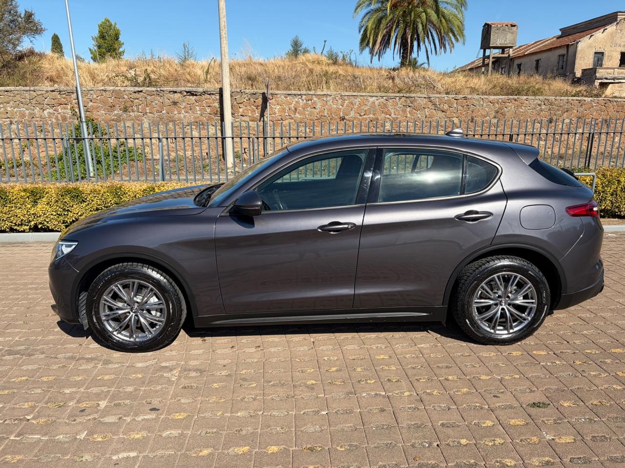 Alfa Romeo Stelvio 2.2 Turbodiesel 160 CV AT8 RWD Super Business UNIPRO