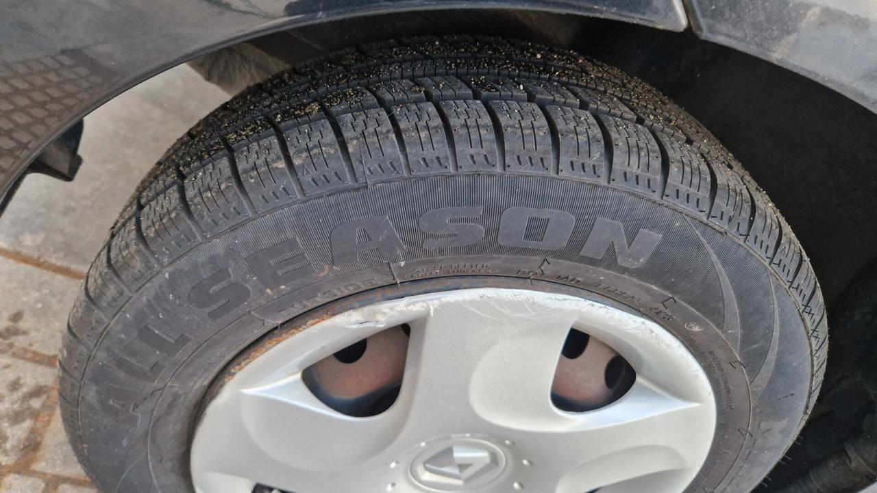 Renault Twingo 1.2 16V Initiale