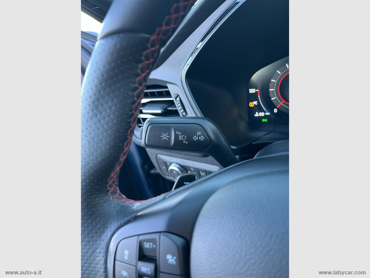 FORD Kuga 1.5 EcoBlue 120 CV aut. 2WD ST-Line