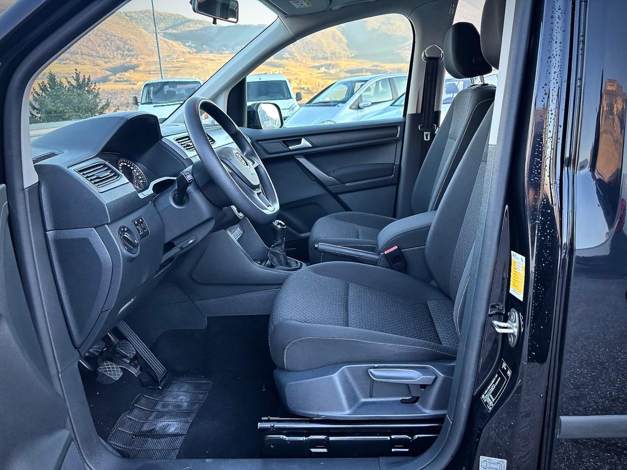 Volkswagen Caddy 2.0 TDI 102 CV Trendline Maxi 7Posti Bluemotion