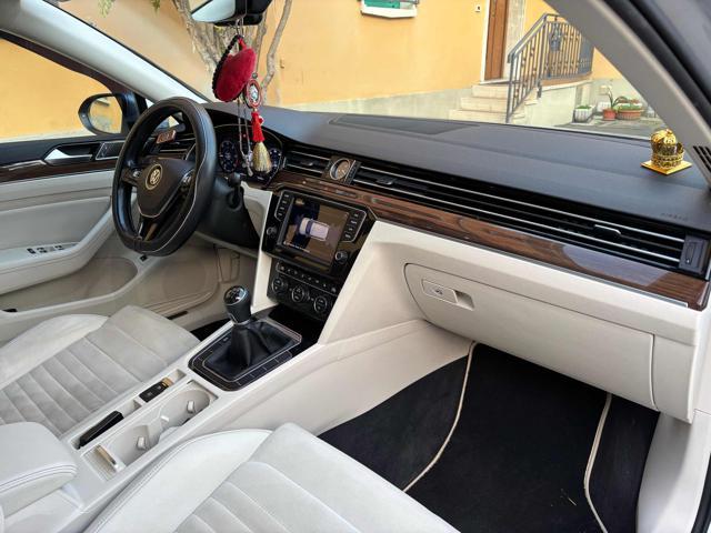 VOLKSWAGEN Passat Business Variant 2.0 TDI Executive BMT