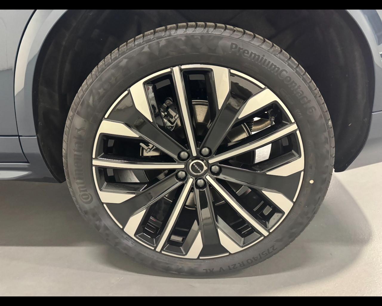 VOLVO XC90 T8 AWD AUTO ULTRA BRIGHT
