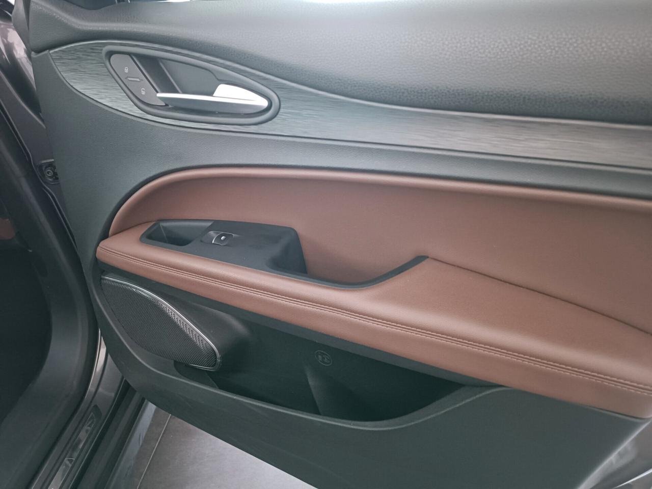 Alfa Romeo Stelvio 2.2 Turbodiesel 160 CV AT8 RWD Business