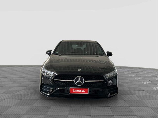MERCEDES-BENZ A 180 A 180 d Automatic Premium